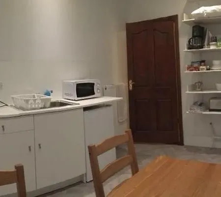 Keoghs Country Retreat Apartment